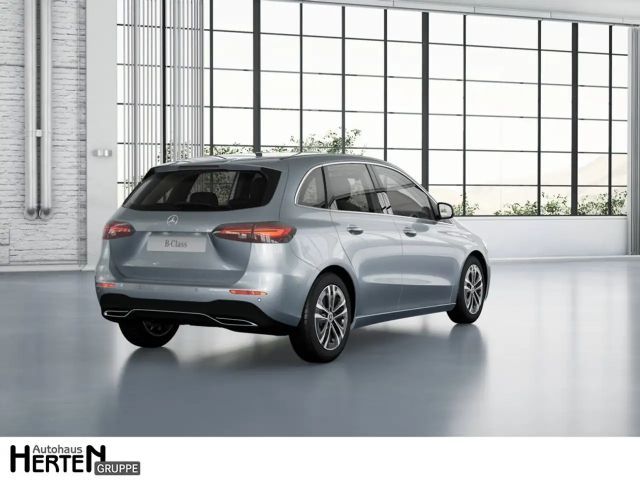 Mercedes-Benz B 200 Progressive Sedan