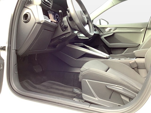 Audi A3 30 TFSI S-Tronic Sportback