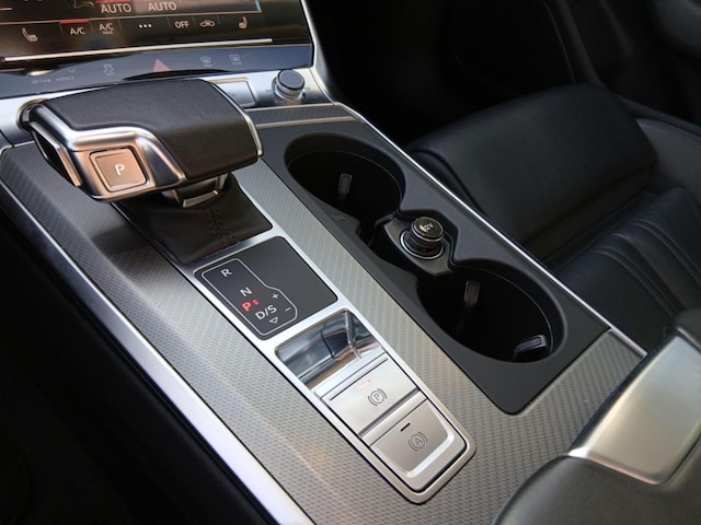 Audi A6 55 TFSI Avant Quattro S-Tronic Sport