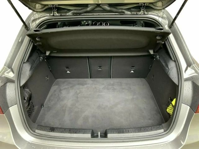 Mercedes-Benz A 180 W-Paket KAM PDC SpurH LM Navi AUT KlimaA