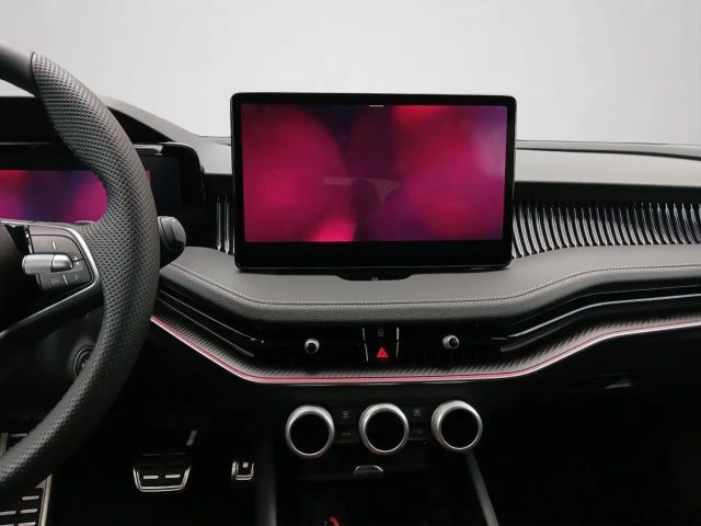 Skoda Superb Combi Sportline iV