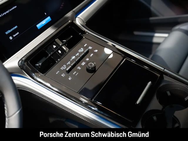 Porsche Panamera 4 E-Hybrid