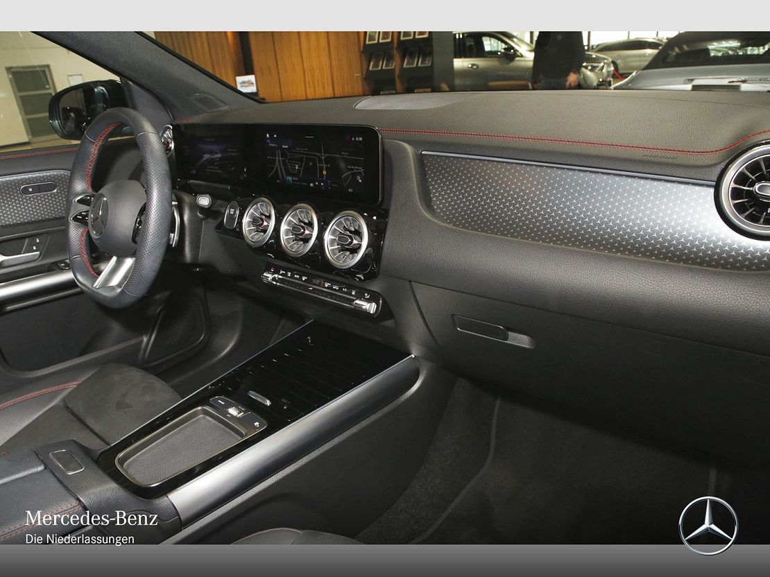 Mercedes-Benz EQA 350 4MATIC