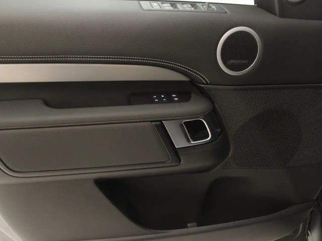 Land Rover Discovery AWD Dynamic SE