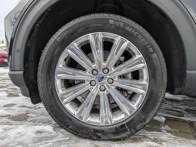 Ford Explorer Platinum Plug in Hybrid