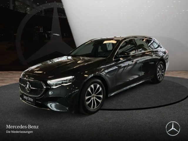 Mercedes-Benz E 200 AVANTGARDE Estate