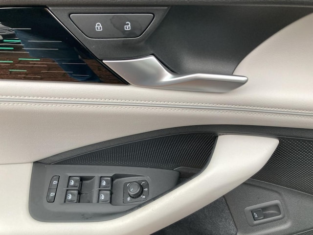 Volkswagen Passat 2.0 TDI Business DSG Variant