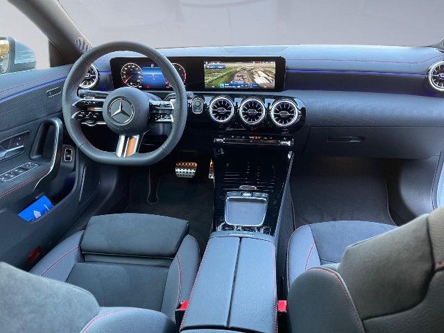 Mercedes-Benz CLA 200 AMG Line CLA 200 d Coupé