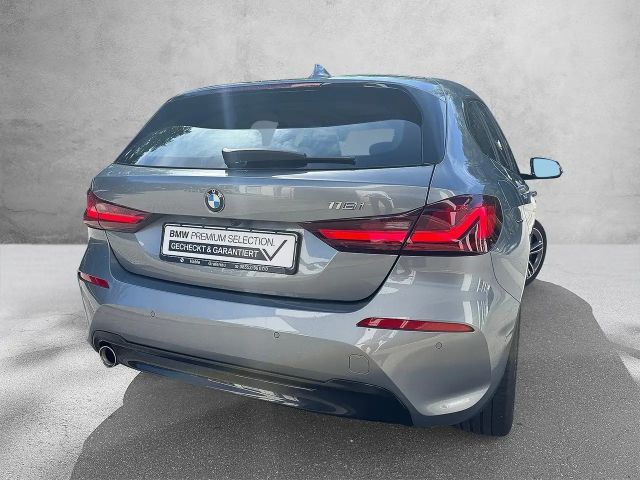 BMW 118 118i Sedan