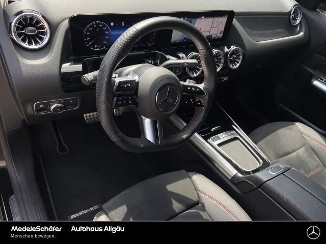 Mercedes-Benz GLA 200 AMG Line