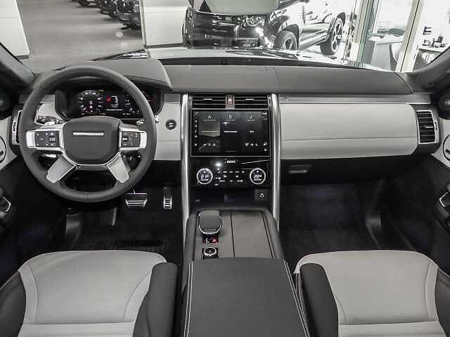 Land Rover Discovery D300 Dynamic SE