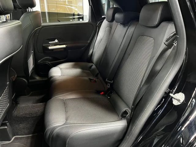 Mercedes-Benz B 180 Progressive