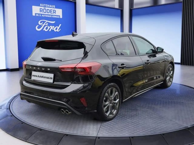 Ford Focus EcoBoost ST Line