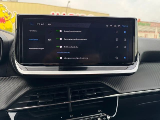 Peugeot 2008 Allure Pack EAT8 PureTech