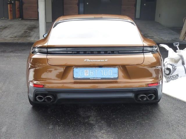 Porsche Panamera 4 E-Hybrid Turbo