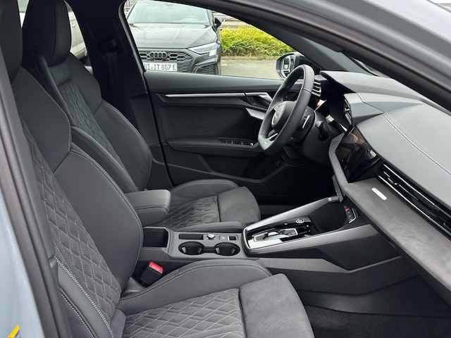 Audi A3 30 TFSI S-Tronic Sportback