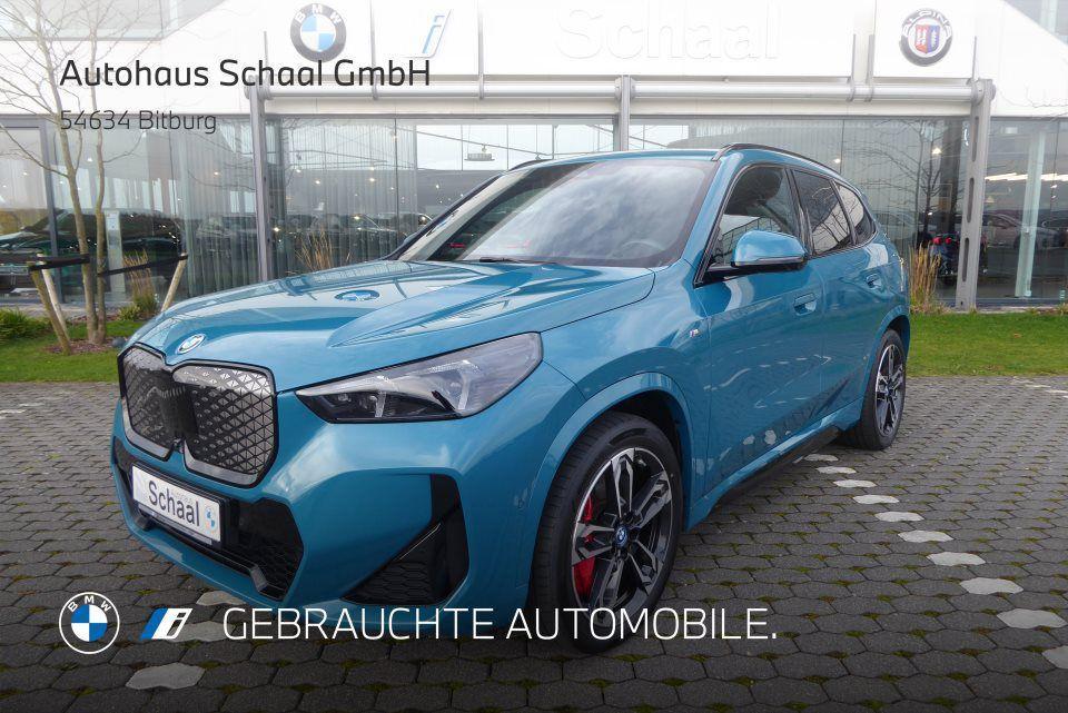 BMW iX1 xDrive30