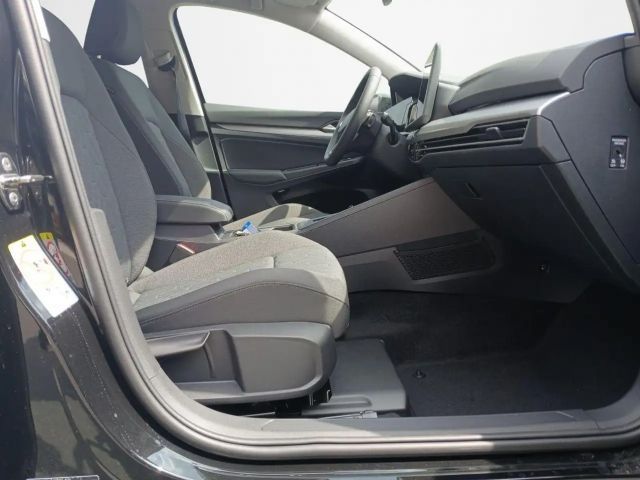 Volkswagen Golf 1.5 eTSI DSG Life