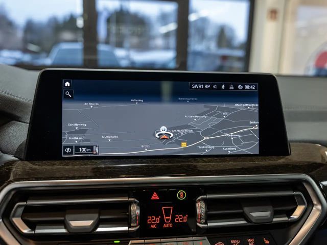 BMW X3 40i PANO AHK LED ACC W-LAN NAVI KAMERA