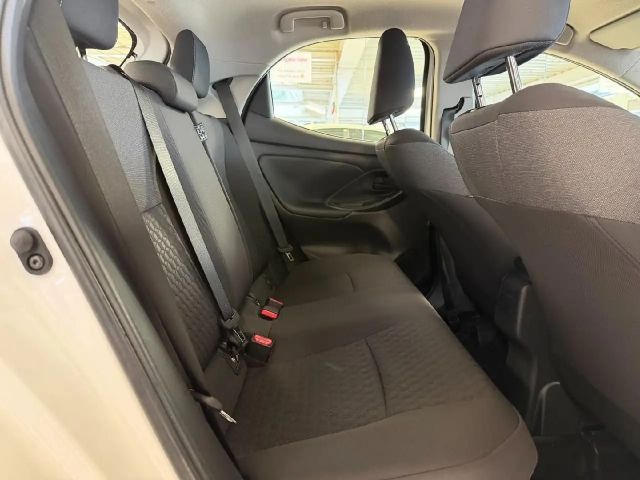 Toyota Yaris Hybride Team D