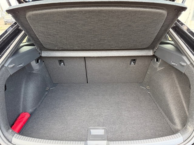 Volkswagen Taigo 1.0 TSI DSG R-Line