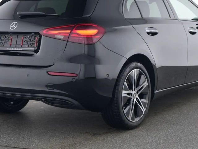 Mercedes-Benz A 180 Progressive