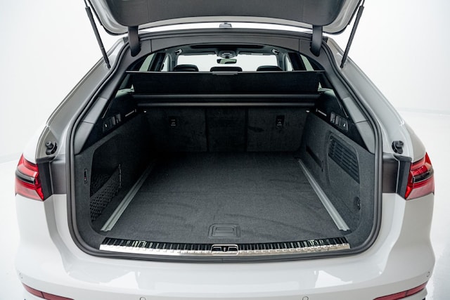 Audi A6 50 TDI Avant Quattro S-Line