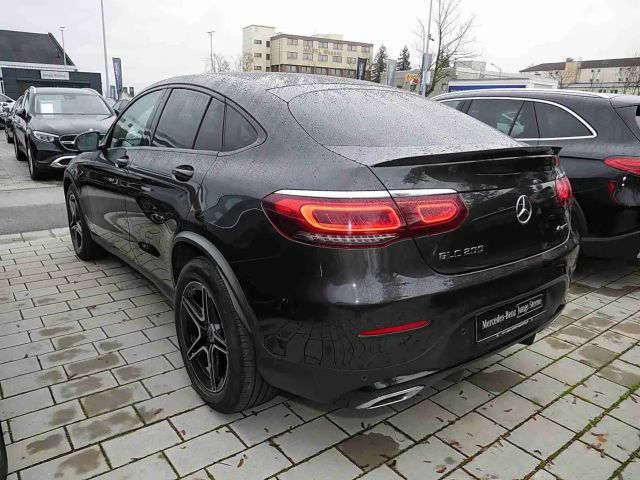 Mercedes-Benz GLC 200 AMG Line Coupé