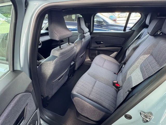 Renault 4 Comfort E-Tech Techno