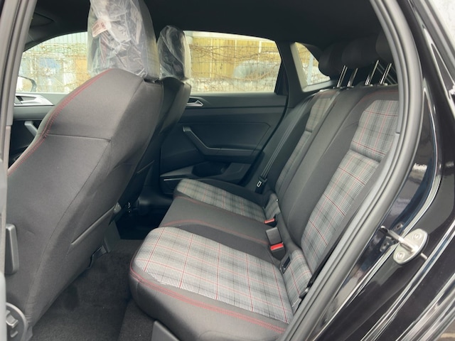 Volkswagen Polo 2.0 TSI DSG