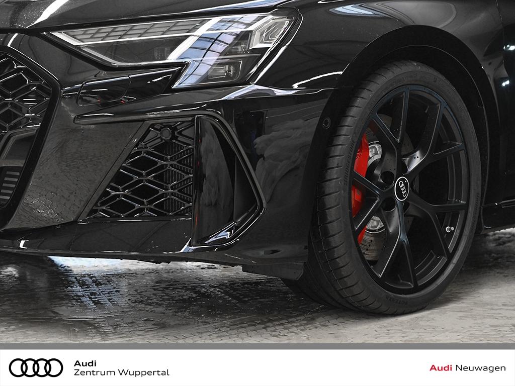 Audi RS3 S-Tronic Sedan