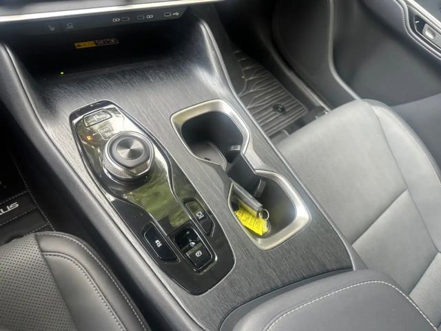 Lexus RZ Executive Line