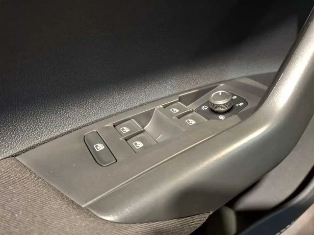 Volkswagen Polo 1.0 TSI DSG Style