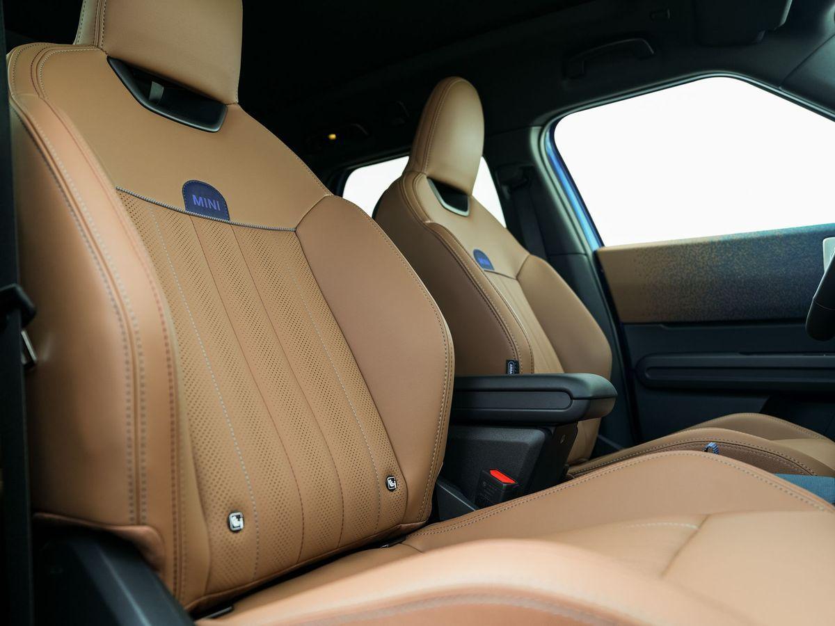 MINI Cooper C Countryman Favoured