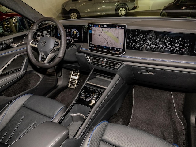 Volkswagen Tiguan 4Motion DSG R-Line