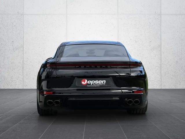 Porsche Panamera 4 E-Hybrid