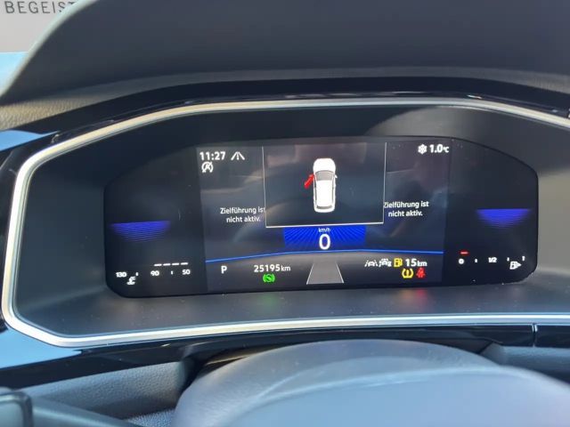 Volkswagen T-Roc 1.5 TSI DSG R-Line