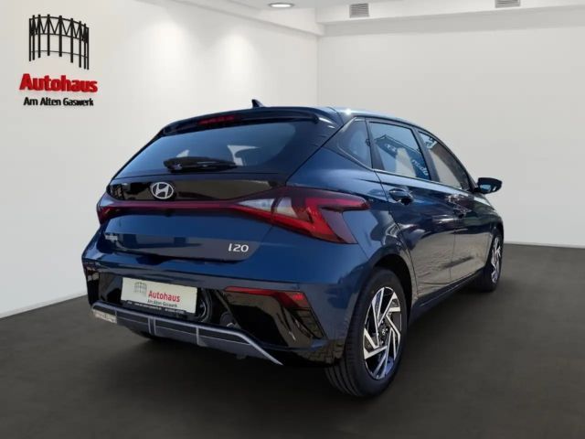 Hyundai i20 AUTOMATIK+NAVI+VOLL-LED+SITZHZG+APPLE/ANDROID