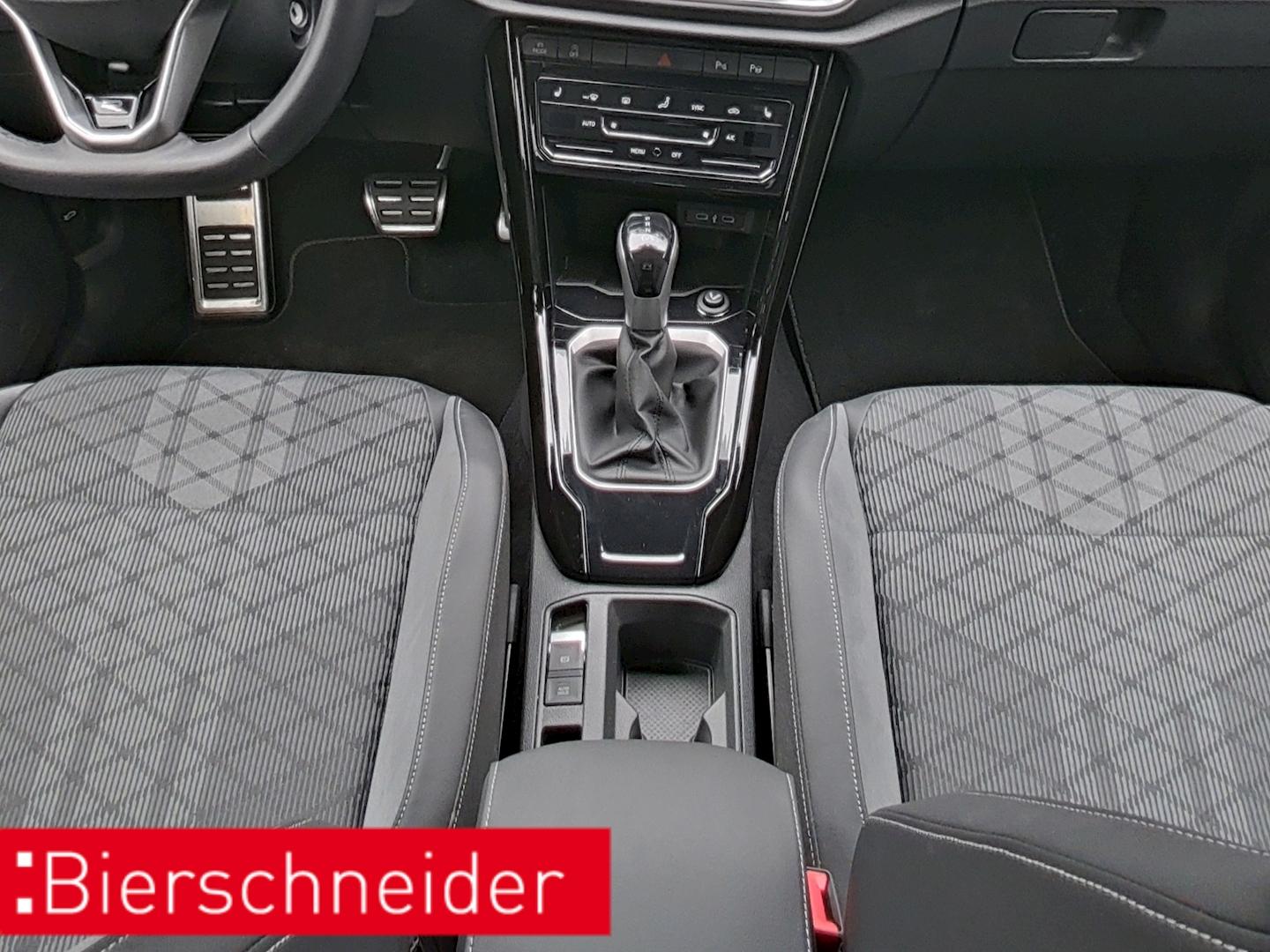 Volkswagen T-Roc 1.5 TSI DSG R-Line