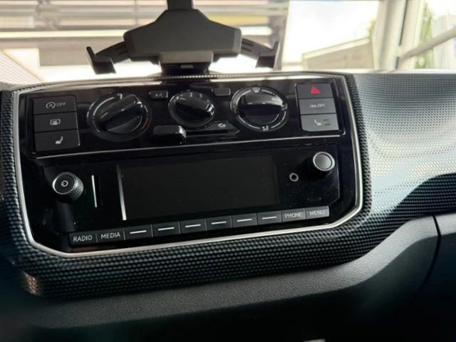 Volkswagen up! Move Move up!