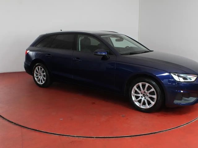 Audi A4 35 TDI Avant S-Tronic