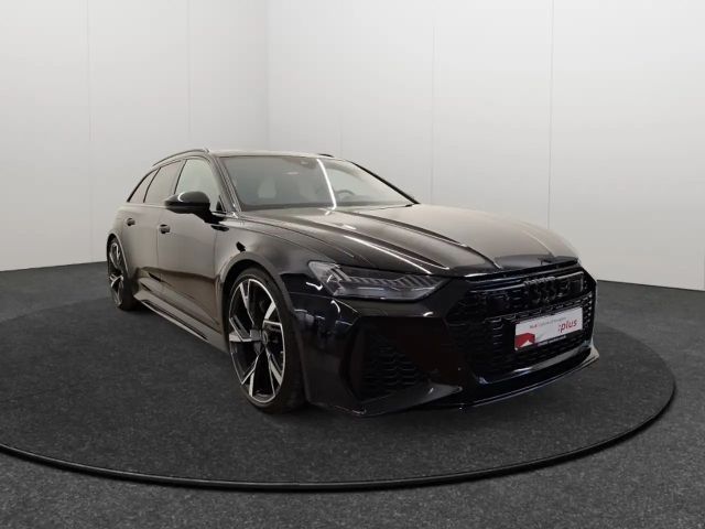 Audi RS6 Avant Quattro