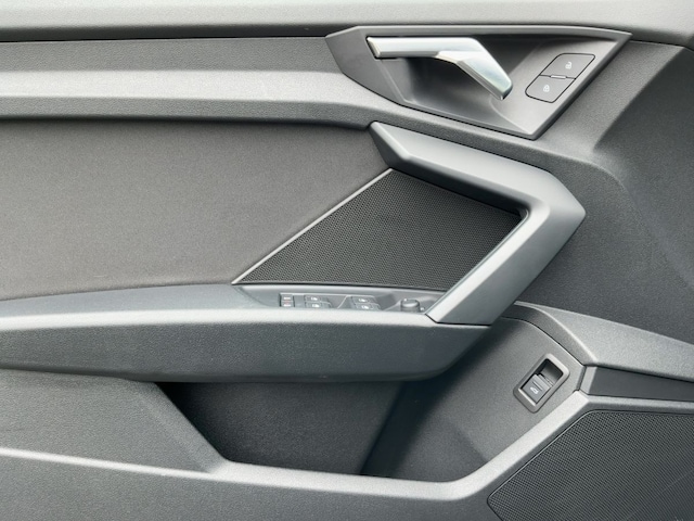 Audi A3 30 TFSI S-Tronic Sedan