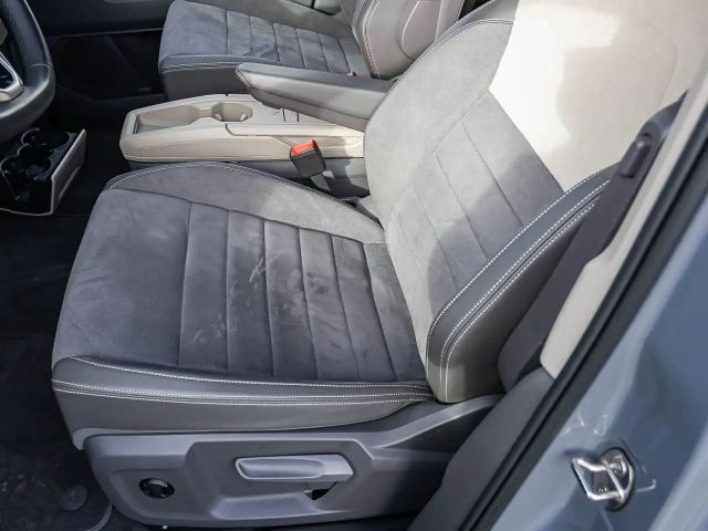 Volkswagen Multivan 2.0 TDI DSG T7