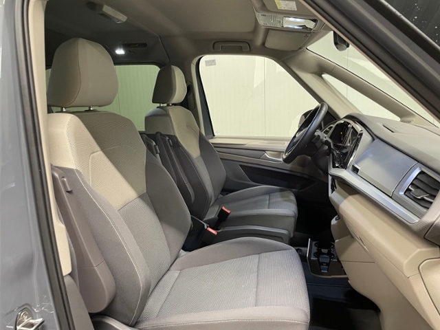 Volkswagen Multivan 2.0 TDI DSG IQ.Drive Lang T7