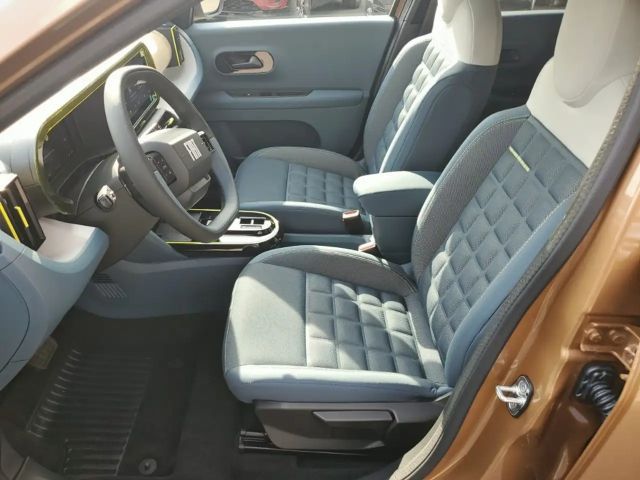 Fiat Grande Panda La Prima