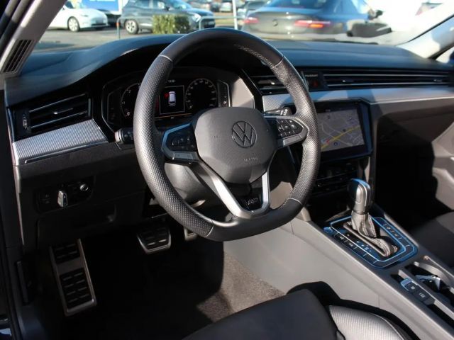 Volkswagen Passat 2.0 TDI DSG R-Line Variant