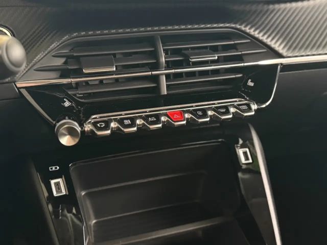 Peugeot E-2008 Active Pack