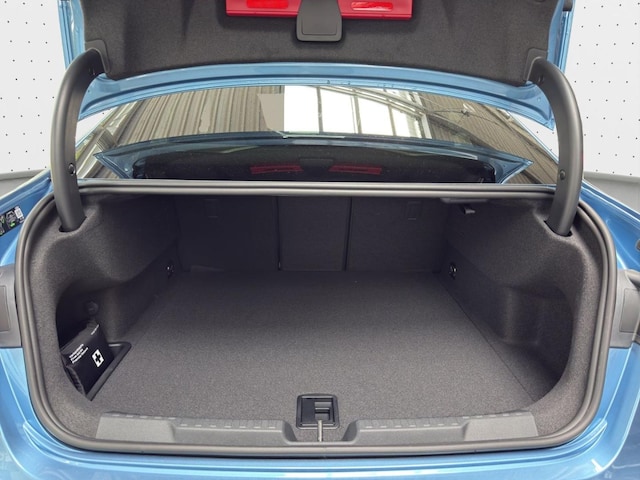 Audi RS3 Quattro S-Tronic Sedan