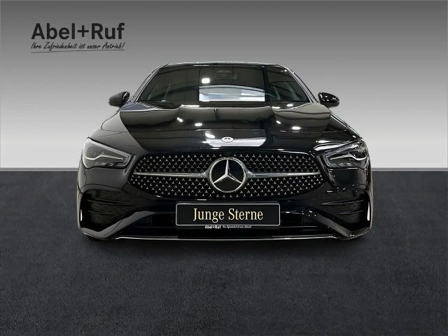 Mercedes-Benz CLA 180 AMG Line Shooting Brake